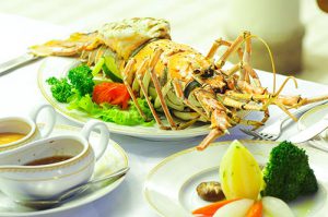 lobster-food-on-dining