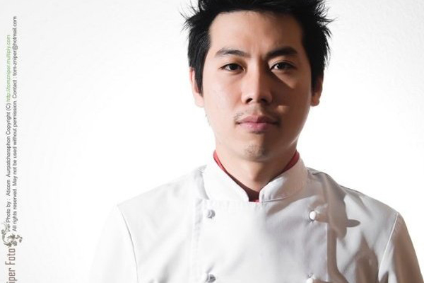 ปราบ เอื้อพัชรพล