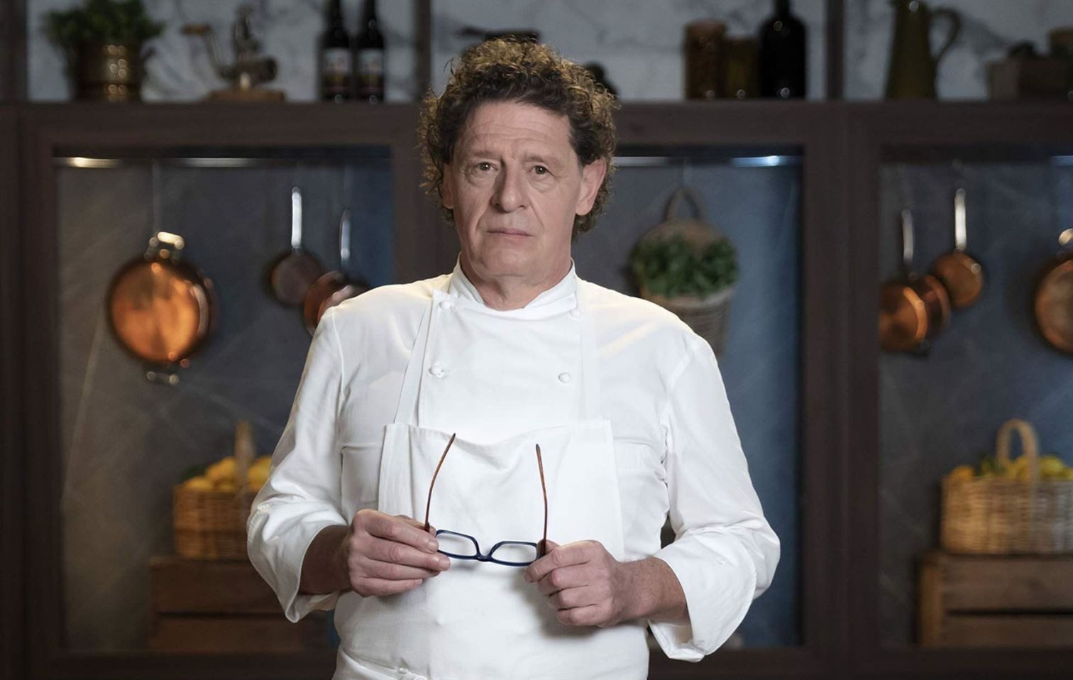 Marco Pierre White
เชฟอายุน้อยที่สุดที่คว้าดาวมิชลินมาครองได้ถึงสามดวง